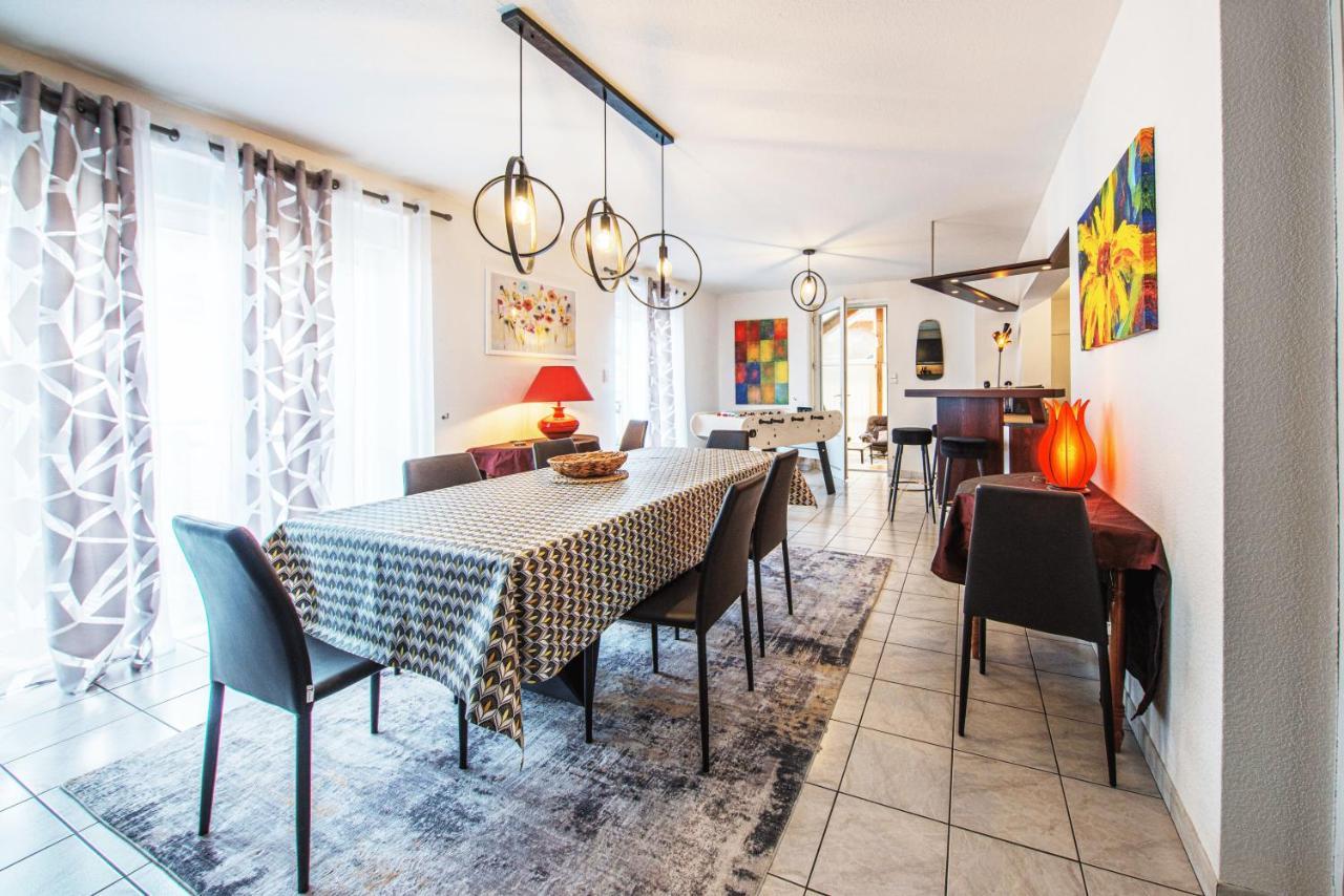 La Coquette ! Maison Au Coeur De La Bresse Avec Veranda Barbecue Garage Baby-Foot Et Barre De Son 外观 照片